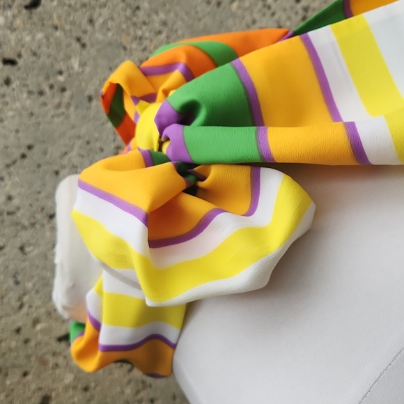 1970s vibrant striped scarf - Picture 4 of 9